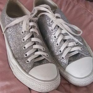 Sparkly converse